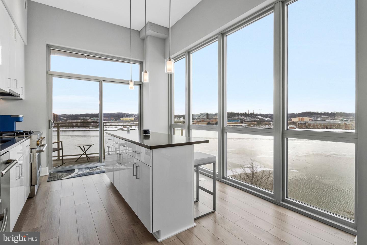 88 V ST SW #801, WASHINGTON, District Of Columbia 20024, 2 Bedrooms Bedrooms, ,2 BathroomsBathrooms,Residential,For sale,88 V ST SW #801,DCDC2245824 MLS # DCDC2245824 88 V ST SW #801, WASHINGTON, District Of Columbia 20024, 2 Bedrooms Bedrooms, ,2 BathroomsBathrooms,Residential,For sale,88 V ST SW #801,DCDC2245824 MLS # DCDC2245824