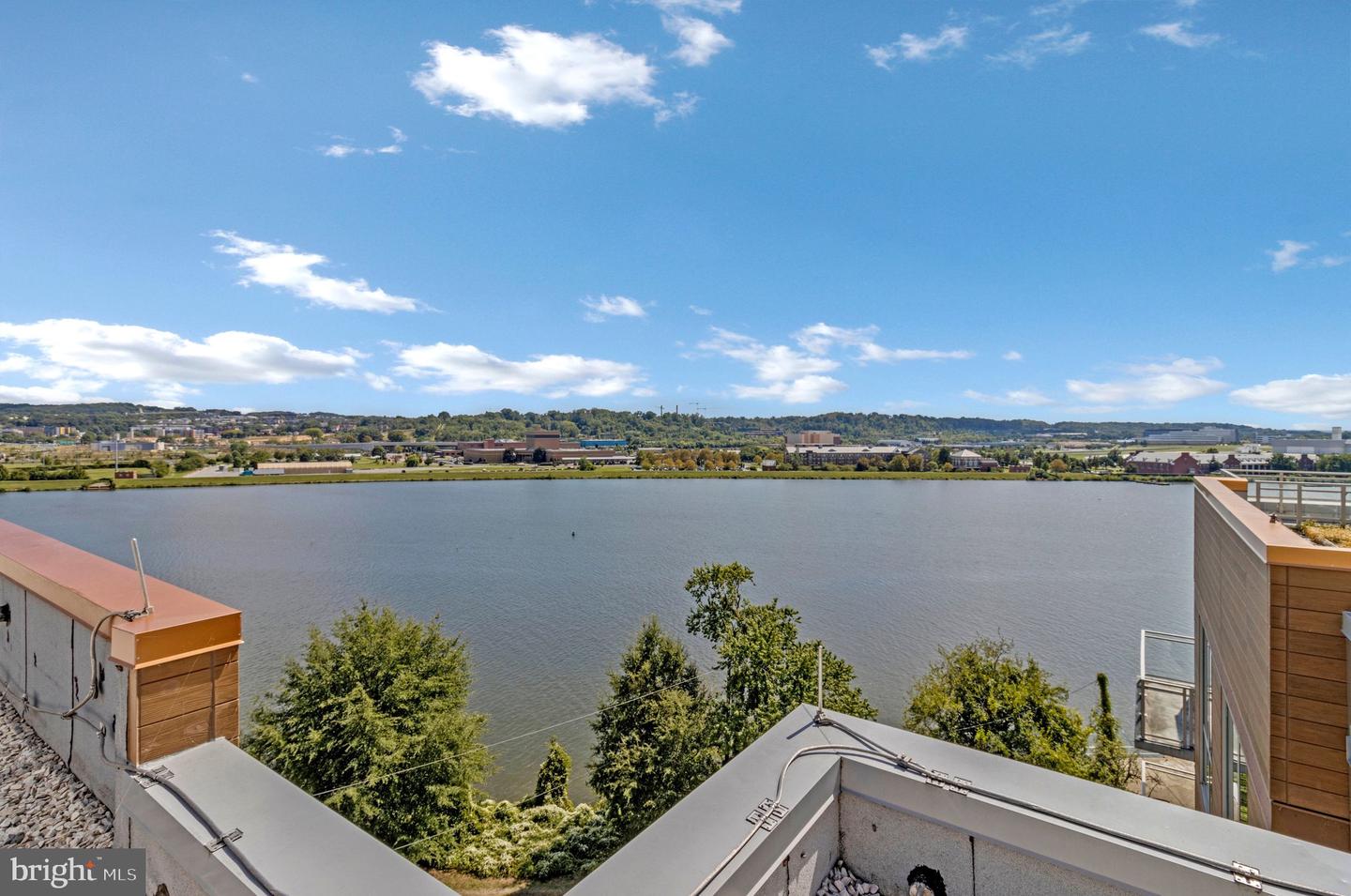 88 V ST SW #801, WASHINGTON, District Of Columbia 20024, 2 Bedrooms Bedrooms, ,2 BathroomsBathrooms,Residential,For sale,88 V ST SW #801,DCDC2245824 MLS # DCDC2245824 88 V ST SW #801, WASHINGTON, District Of Columbia 20024, 2 Bedrooms Bedrooms, ,2 BathroomsBathrooms,Residential,For sale,88 V ST SW #801,DCDC2245824 MLS # DCDC2245824