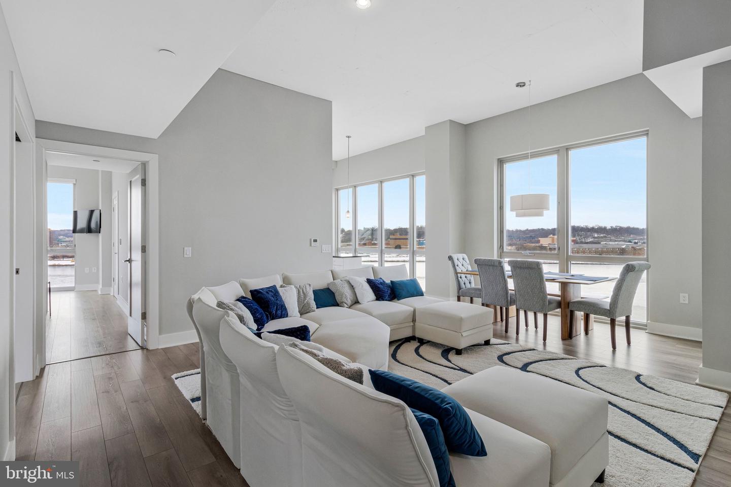 88 V ST SW #801, WASHINGTON, District Of Columbia 20024, 2 Bedrooms Bedrooms, ,2 BathroomsBathrooms,Residential,For sale,88 V ST SW #801,DCDC2245824 MLS # DCDC2245824 88 V ST SW #801, WASHINGTON, District Of Columbia 20024, 2 Bedrooms Bedrooms, ,2 BathroomsBathrooms,Residential,For sale,88 V ST SW #801,DCDC2245824 MLS # DCDC2245824