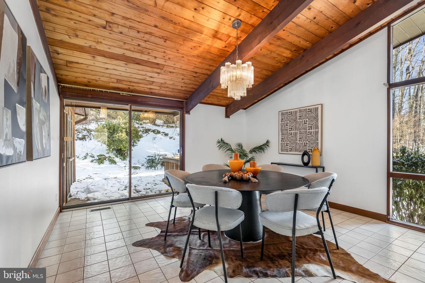 6407 RECREATION LN, FALLS CHURCH, Virginia 22041, 3 Bedrooms Bedrooms, ,2 BathroomsBathrooms,Residential,For sale,6407 RECREATION LN,VAFX2278952 MLS # VAFX2278952