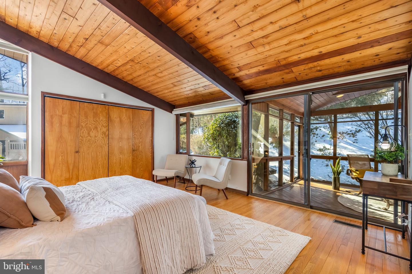 6407 RECREATION LN, FALLS CHURCH, Virginia 22041, 3 Bedrooms Bedrooms, ,2 BathroomsBathrooms,Residential,For sale,6407 RECREATION LN,VAFX2278952 MLS # VAFX2278952