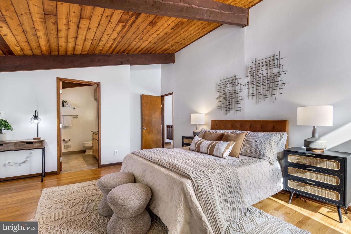 6407 RECREATION LN, FALLS CHURCH, Virginia 22041, 3 Bedrooms Bedrooms, ,2 BathroomsBathrooms,Residential,For sale,6407 RECREATION LN,VAFX2278952 MLS # VAFX2278952