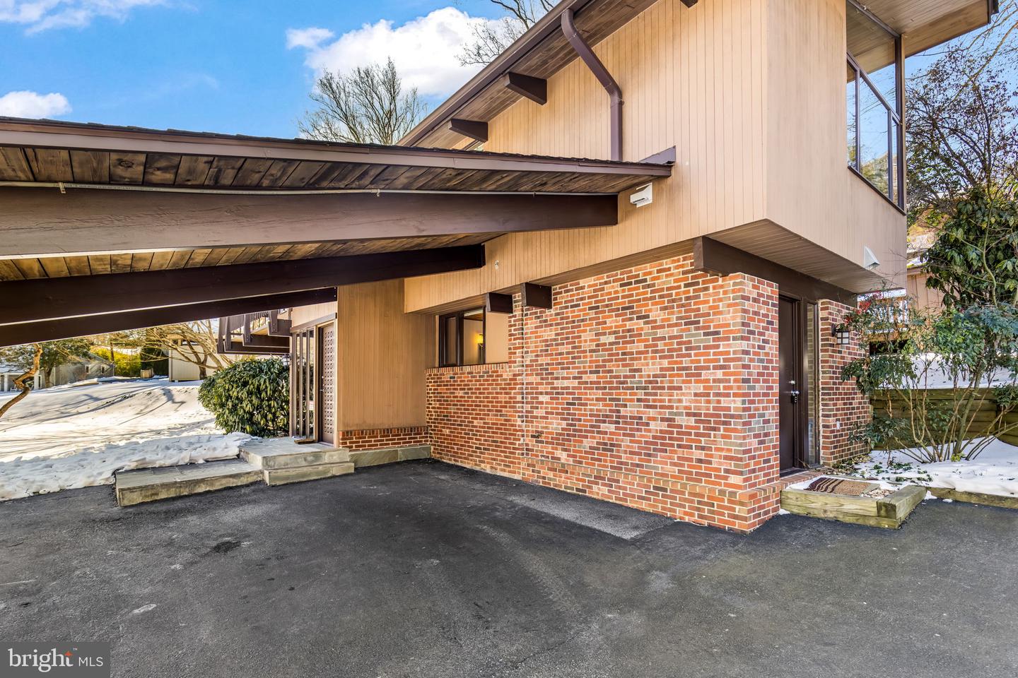 6407 RECREATION LN, FALLS CHURCH, Virginia 22041, 3 Bedrooms Bedrooms, ,2 BathroomsBathrooms,Residential,For sale,6407 RECREATION LN,VAFX2278952 MLS # VAFX2278952