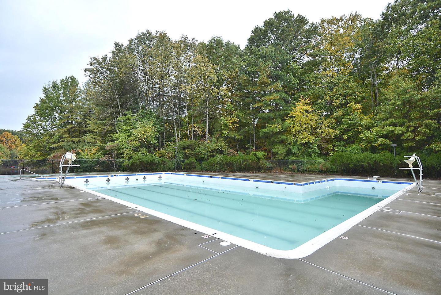 11931 SENTINEL POINT CT, RESTON, Virginia 20191, 3 Bedrooms Bedrooms, 8 Rooms Rooms,2 BathroomsBathrooms,Residential,For sale,11931 SENTINEL POINT CT,VAFX2283980 MLS # VAFX2283980