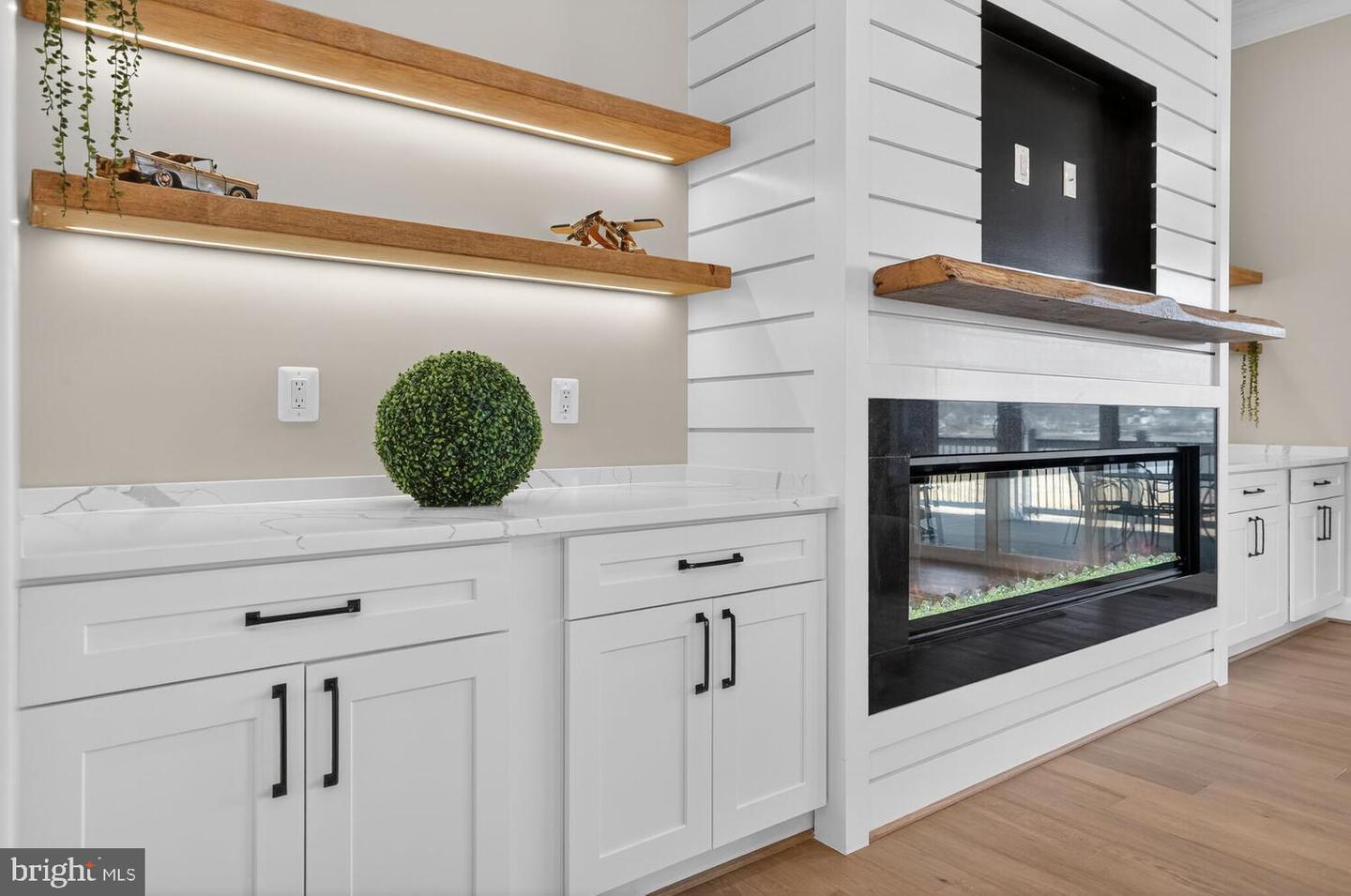 393 ROCK ISLAND RIDGE, LAKE ANNA, MINERAL, Virginia 23117, 6 Bedrooms Bedrooms, ,4 BathroomsBathrooms,Residential,For sale,393 ROCK ISLAND RIDGE, LAKE ANNA,VALA2009244 MLS # VALA2009244 393 ROCK ISLAND RIDGE, LAKE ANNA, MINERAL, Virginia 23117, 6 Bedrooms Bedrooms, ,4 BathroomsBathrooms,Residential,For sale,393 ROCK ISLAND RIDGE, LAKE ANNA,VALA2009244 MLS # VALA2009244