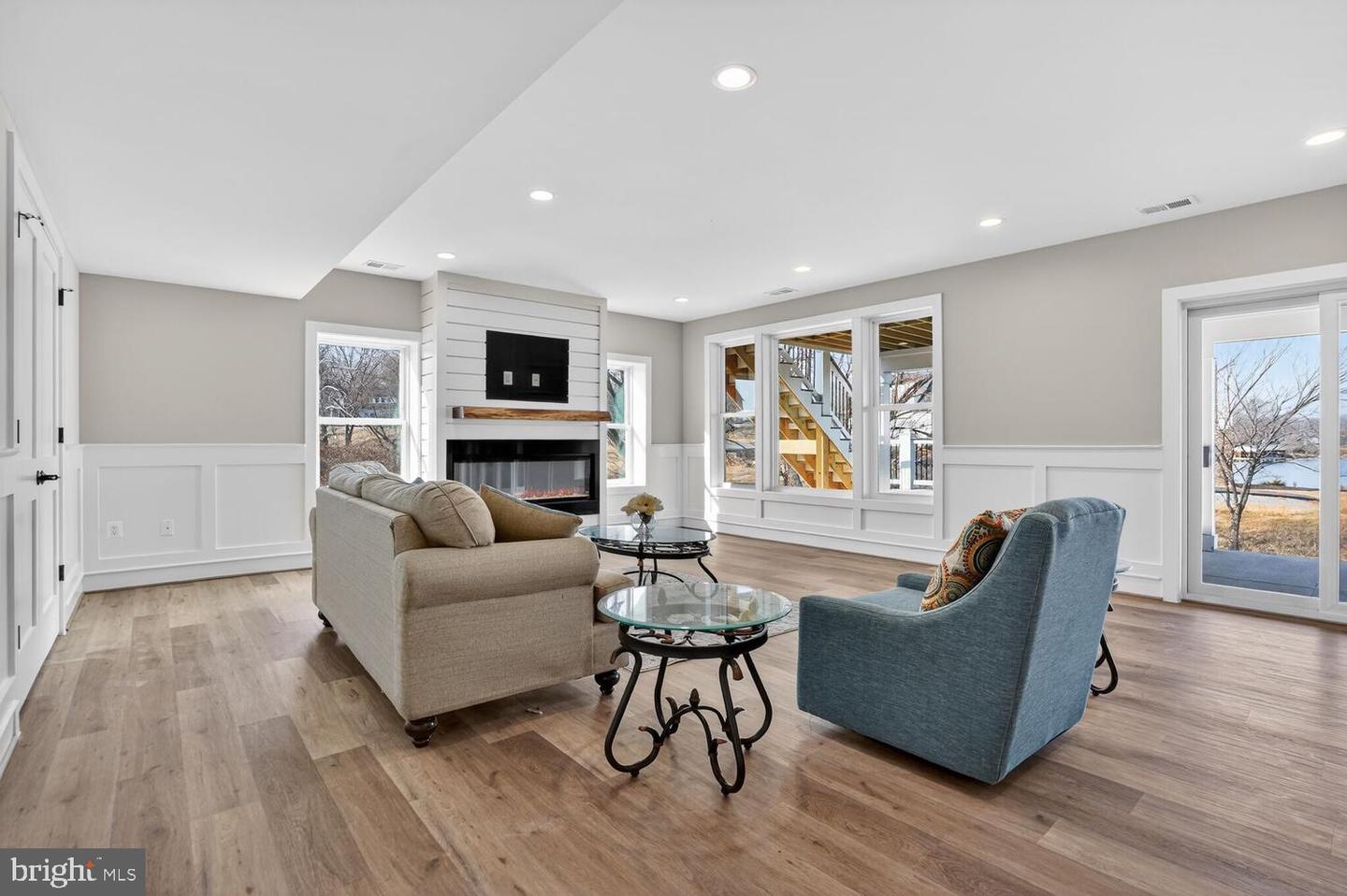 393 ROCK ISLAND RIDGE, LAKE ANNA, MINERAL, Virginia 23117, 6 Bedrooms Bedrooms, ,4 BathroomsBathrooms,Residential,For sale,393 ROCK ISLAND RIDGE, LAKE ANNA,VALA2009244 MLS # VALA2009244 393 ROCK ISLAND RIDGE, LAKE ANNA, MINERAL, Virginia 23117, 6 Bedrooms Bedrooms, ,4 BathroomsBathrooms,Residential,For sale,393 ROCK ISLAND RIDGE, LAKE ANNA,VALA2009244 MLS # VALA2009244