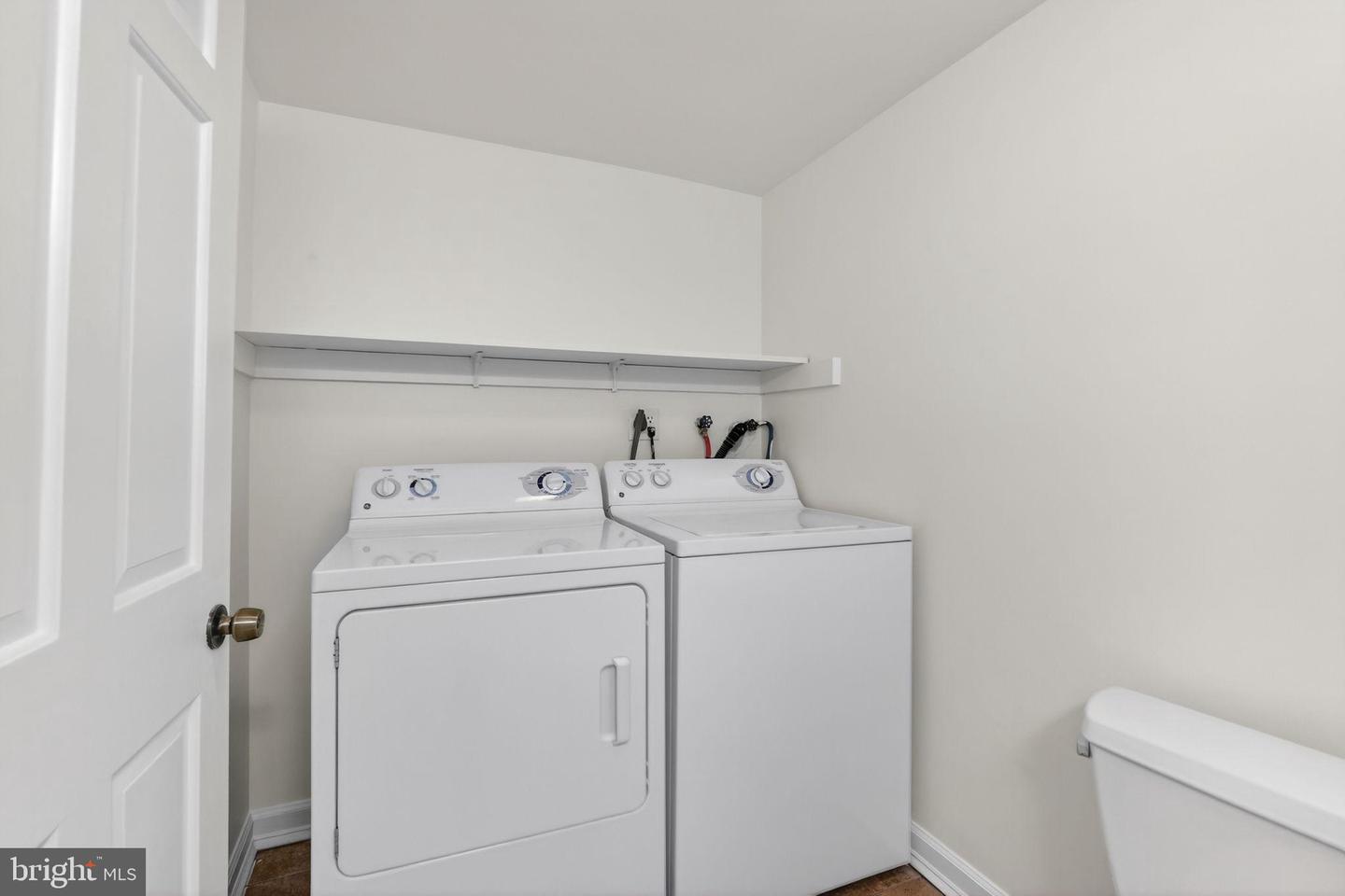 3495 S WAKEFIELD ST, ARLINGTON, Virginia 22206, 1 Bedroom Bedrooms, 8 Rooms Rooms,2 BathroomsBathrooms,Residential,For sale,3495 S WAKEFIELD ST,VAAR2068420 MLS # VAAR2068420 3495 S WAKEFIELD ST, ARLINGTON, Virginia 22206, 1 Bedroom Bedrooms, 8 Rooms Rooms,2 BathroomsBathrooms,Residential,For sale,3495 S WAKEFIELD ST,VAAR2068420 MLS # VAAR2068420
