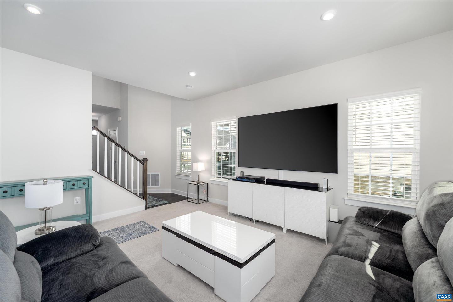 4340 SUNSET DR, CHARLOTTESVILLE, Virginia 22911, 3 Bedrooms Bedrooms, ,2 BathroomsBathrooms,Residential,For sale,4340 SUNSET DR,673002 MLS # 673002