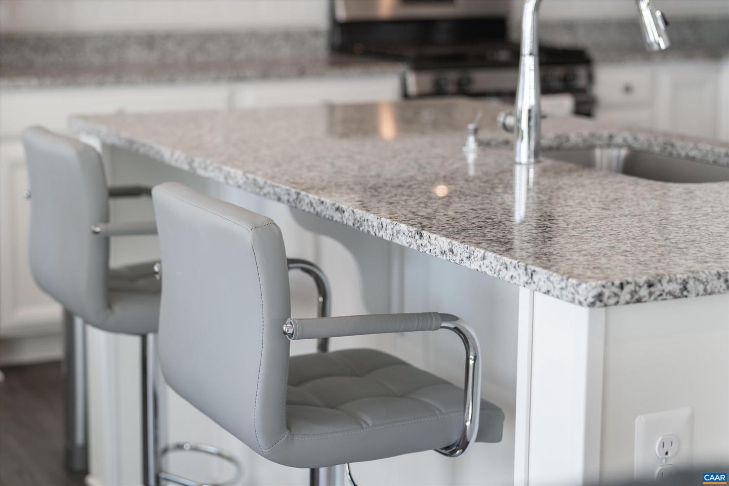 4340 SUNSET DR, CHARLOTTESVILLE, Virginia 22911, 3 Bedrooms Bedrooms, ,2 BathroomsBathrooms,Residential,For sale,4340 SUNSET DR,673002 MLS # 673002