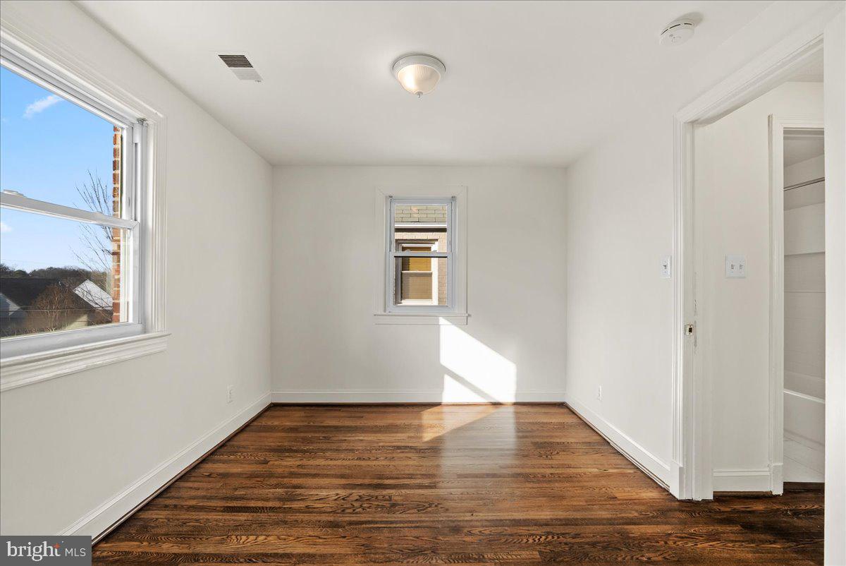 6416 BLAIR RD NW, WASHINGTON, District Of Columbia 20012, 3 Bedrooms Bedrooms, ,2 BathroomsBathrooms,Residential,For sale,6416 BLAIR RD NW,DCDC2244998 MLS # DCDC2244998