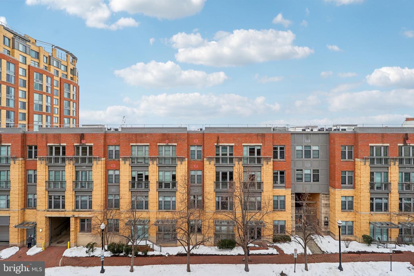 520 JOHN CARLYLE ST #432, ALEXANDRIA, Virginia 22314, 2 Bedrooms Bedrooms, ,2 BathroomsBathrooms,Residential,For sale,520 JOHN CARLYLE ST #432,VAAX2053902 MLS # VAAX2053902 520 JOHN CARLYLE ST #432, ALEXANDRIA, Virginia 22314, 2 Bedrooms Bedrooms, ,2 BathroomsBathrooms,Residential,For sale,520 JOHN CARLYLE ST #432,VAAX2053902 MLS # VAAX2053902