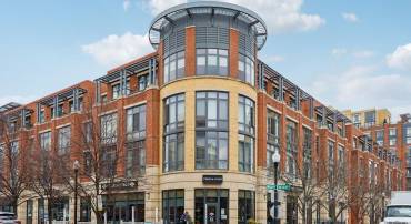 520 JOHN CARLYLE ST #432, ALEXANDRIA, Virginia 22314, 2 Bedrooms Bedrooms, ,2 BathroomsBathrooms,Residential,For sale,520 JOHN CARLYLE ST #432,VAAX2053902 MLS # VAAX2053902