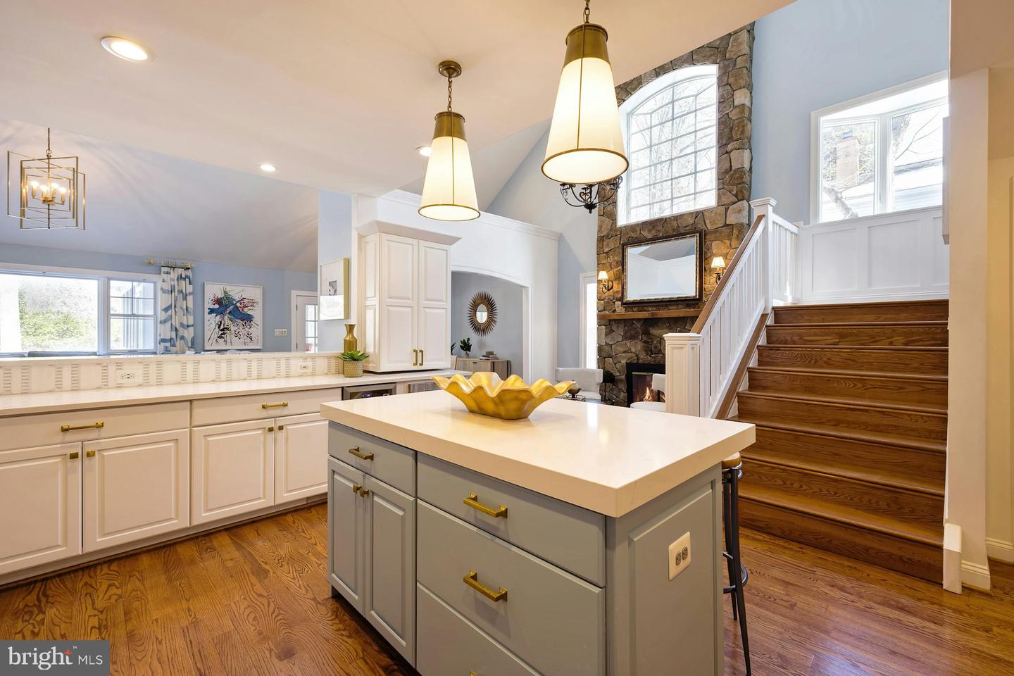 8612 MCHENRY ST, VIENNA, Virginia 22180, 4 Bedrooms Bedrooms, ,2 BathroomsBathrooms,Residential,For sale,8612 MCHENRY ST,VAFX2289568 MLS # VAFX2289568