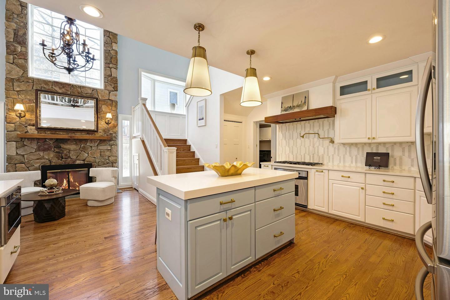 8612 MCHENRY ST, VIENNA, Virginia 22180, 4 Bedrooms Bedrooms, ,2 BathroomsBathrooms,Residential,For sale,8612 MCHENRY ST,VAFX2289568 MLS # VAFX2289568