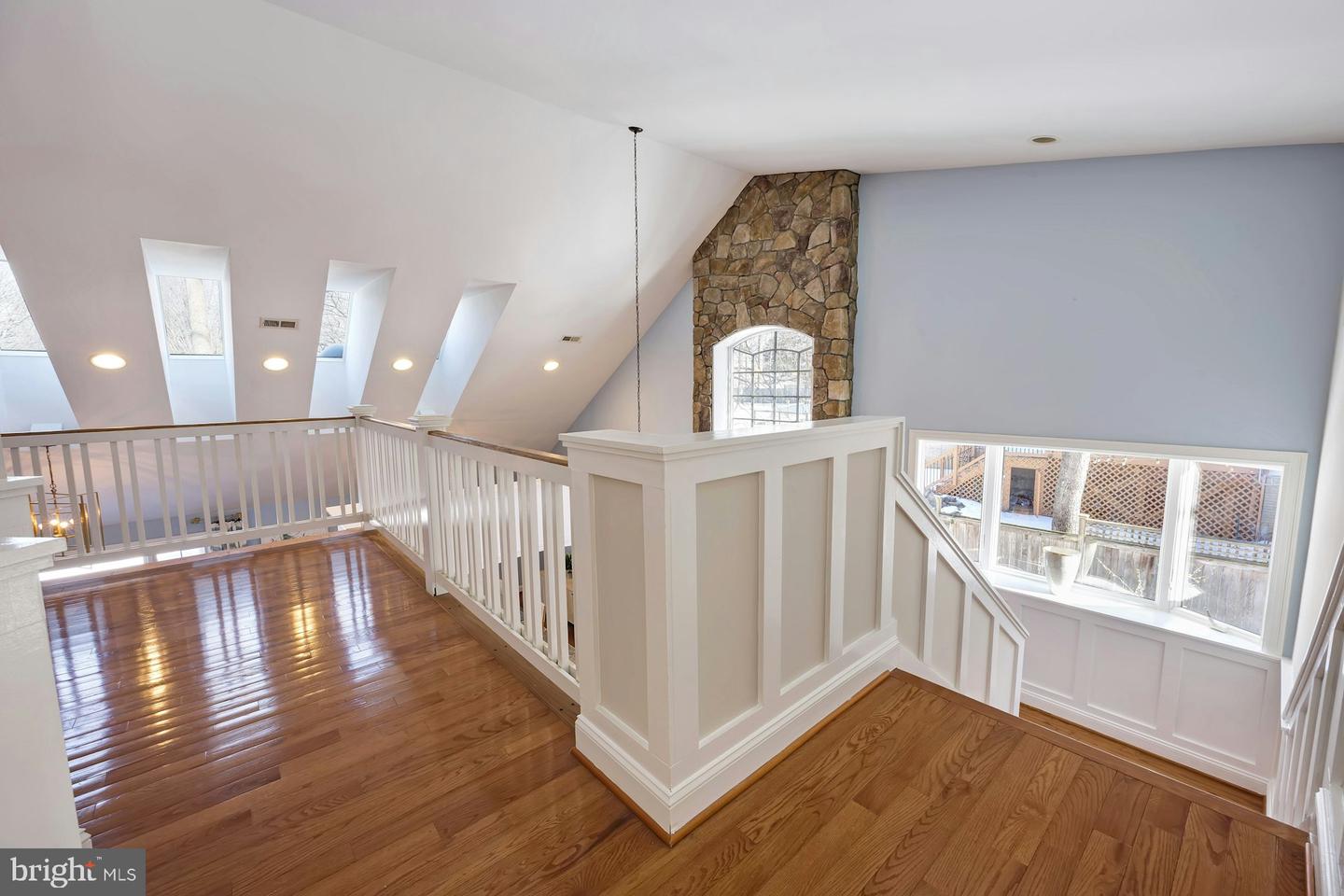 8612 MCHENRY ST, VIENNA, Virginia 22180, 4 Bedrooms Bedrooms, ,2 BathroomsBathrooms,Residential,For sale,8612 MCHENRY ST,VAFX2289568 MLS # VAFX2289568