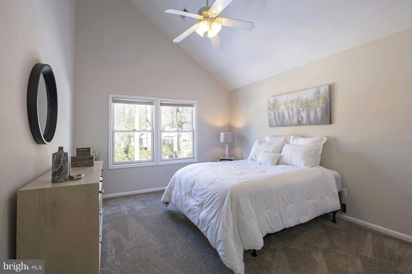 8612 MCHENRY ST, VIENNA, Virginia 22180, 4 Bedrooms Bedrooms, ,2 BathroomsBathrooms,Residential,For sale,8612 MCHENRY ST,VAFX2289568 MLS # VAFX2289568