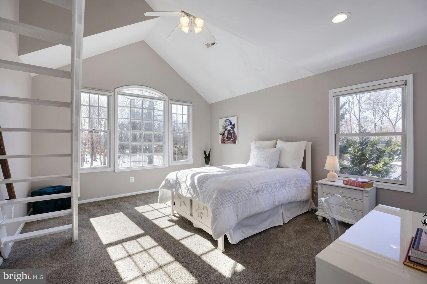 8612 MCHENRY ST, VIENNA, Virginia 22180, 4 Bedrooms Bedrooms, ,2 BathroomsBathrooms,Residential,For sale,8612 MCHENRY ST,VAFX2289568 MLS # VAFX2289568