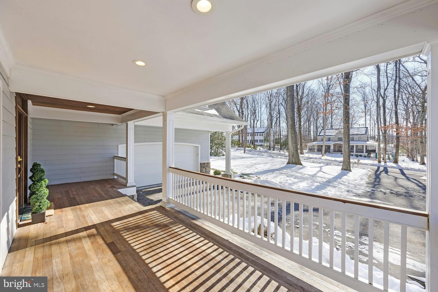 8612 MCHENRY ST, VIENNA, Virginia 22180, 4 Bedrooms Bedrooms, ,2 BathroomsBathrooms,Residential,For sale,8612 MCHENRY ST,VAFX2289568 MLS # VAFX2289568