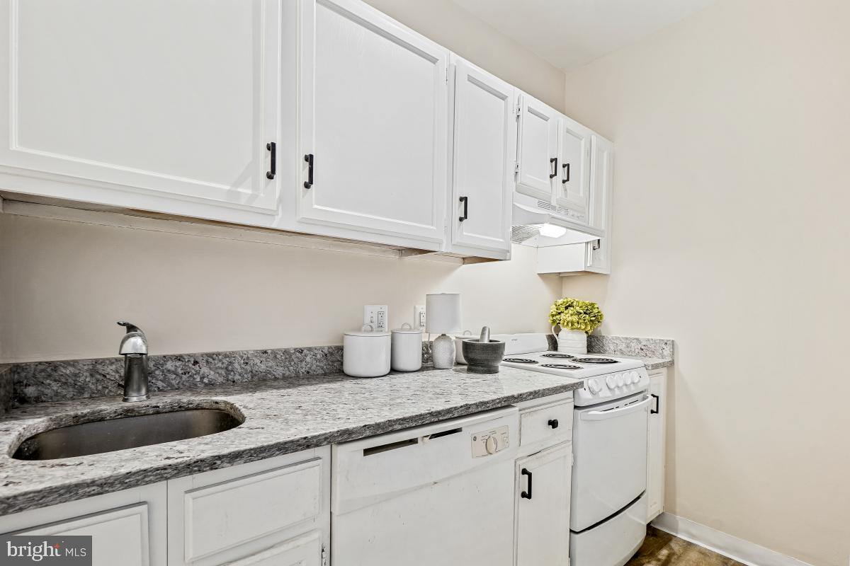 1954 COLUMBIA RD NW #308, WASHINGTON, District Of Columbia 20009, ,1 BathroomBathrooms,Residential,For sale,1954 COLUMBIA RD NW #308,DCDC2245156 MLS # DCDC2245156