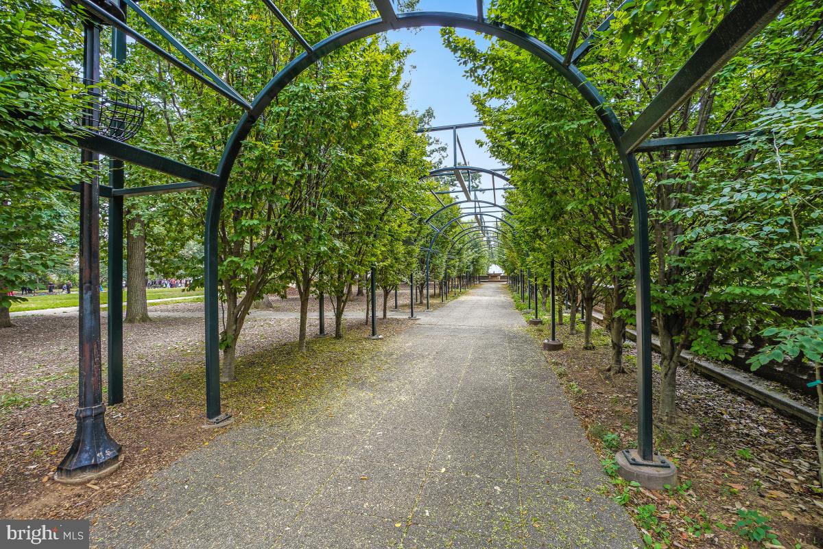 1954 COLUMBIA RD NW #308, WASHINGTON, District Of Columbia 20009, ,1 BathroomBathrooms,Residential,For sale,1954 COLUMBIA RD NW #308,DCDC2245156 MLS # DCDC2245156