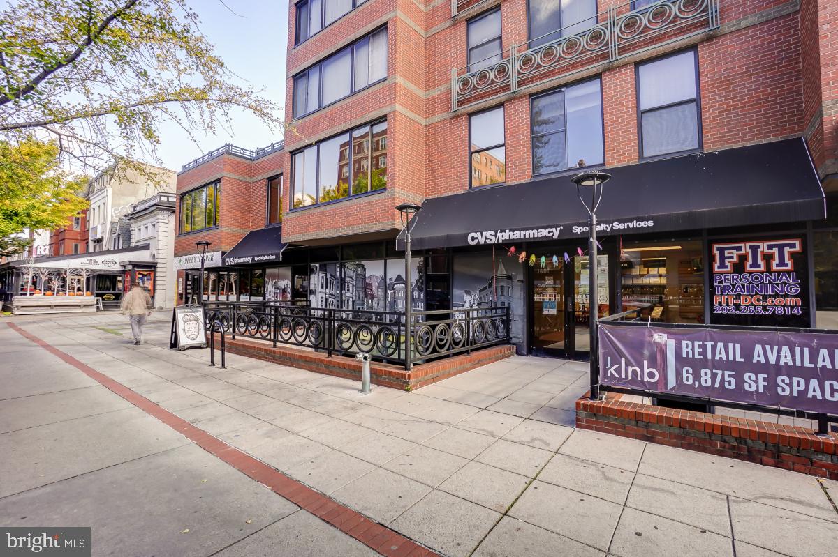 1954 COLUMBIA RD NW #308, WASHINGTON, District Of Columbia 20009, ,1 BathroomBathrooms,Residential,For sale,1954 COLUMBIA RD NW #308,DCDC2245156 MLS # DCDC2245156