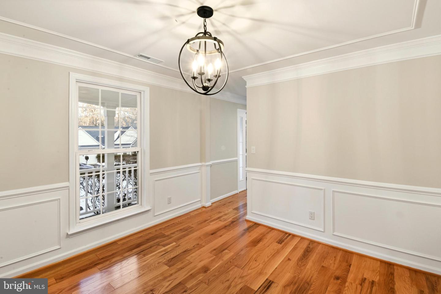 2682 ENGLISH OAKS CIR, CHARLOTTESVILLE, Virginia 22911, 5 Bedrooms Bedrooms, ,2 BathroomsBathrooms,Residential,For sale,2682 ENGLISH OAKS CIR,VAAB2001160 MLS # VAAB2001160