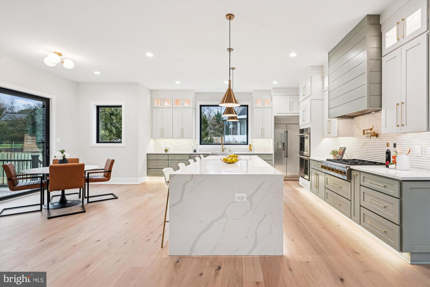 6707 HALLWOOD AVE, FALLS CHURCH, Virginia 22046, 6 Bedrooms Bedrooms, ,6 BathroomsBathrooms,Residential,For sale,6707 HALLWOOD AVE,VAFX2290406 MLS # VAFX2290406 6707 HALLWOOD AVE, FALLS CHURCH, Virginia 22046, 6 Bedrooms Bedrooms, ,6 BathroomsBathrooms,Residential,For sale,6707 HALLWOOD AVE,VAFX2290406 MLS # VAFX2290406