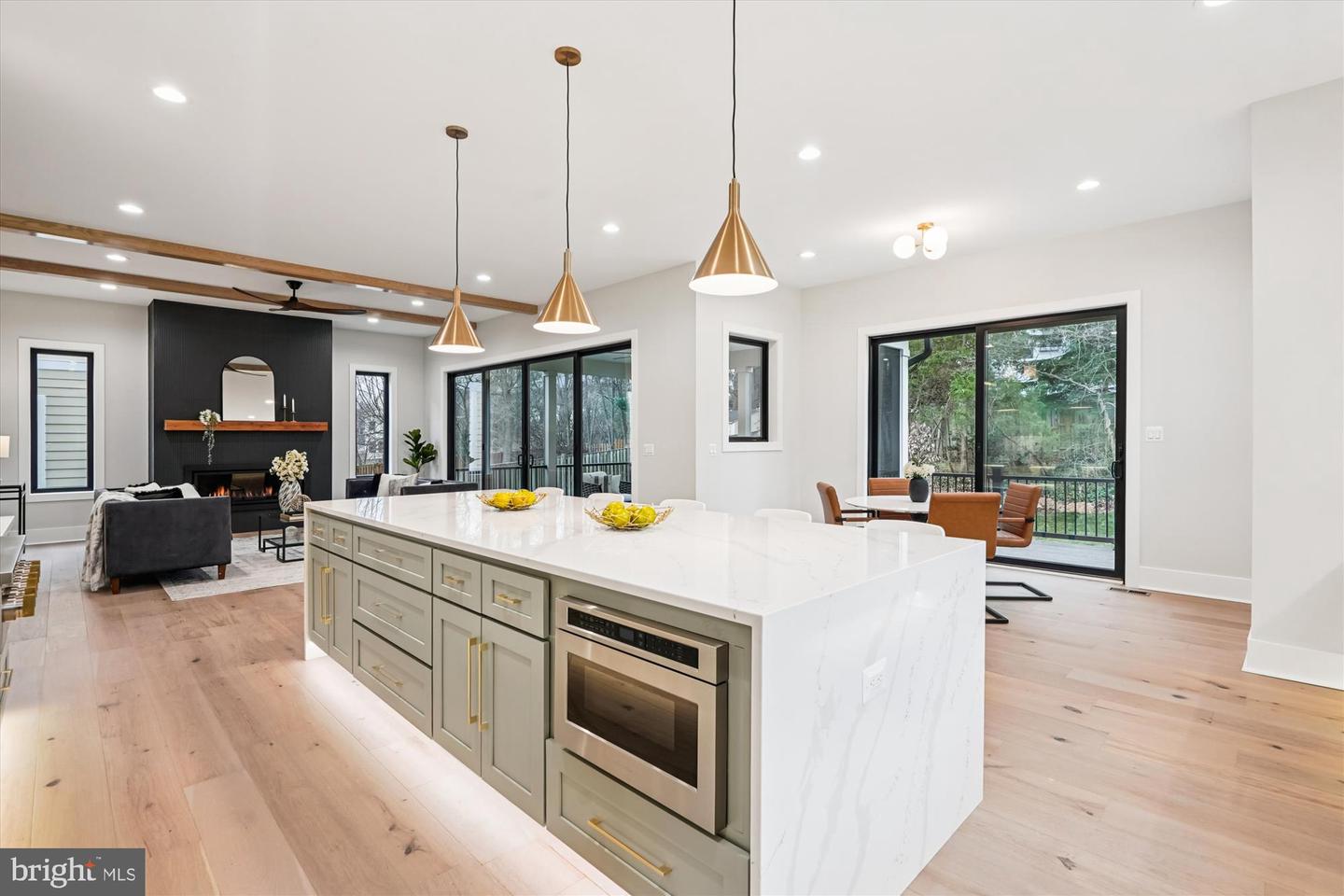 6707 HALLWOOD AVE, FALLS CHURCH, Virginia 22046, 6 Bedrooms Bedrooms, ,6 BathroomsBathrooms,Residential,For sale,6707 HALLWOOD AVE,VAFX2290406 MLS # VAFX2290406 6707 HALLWOOD AVE, FALLS CHURCH, Virginia 22046, 6 Bedrooms Bedrooms, ,6 BathroomsBathrooms,Residential,For sale,6707 HALLWOOD AVE,VAFX2290406 MLS # VAFX2290406