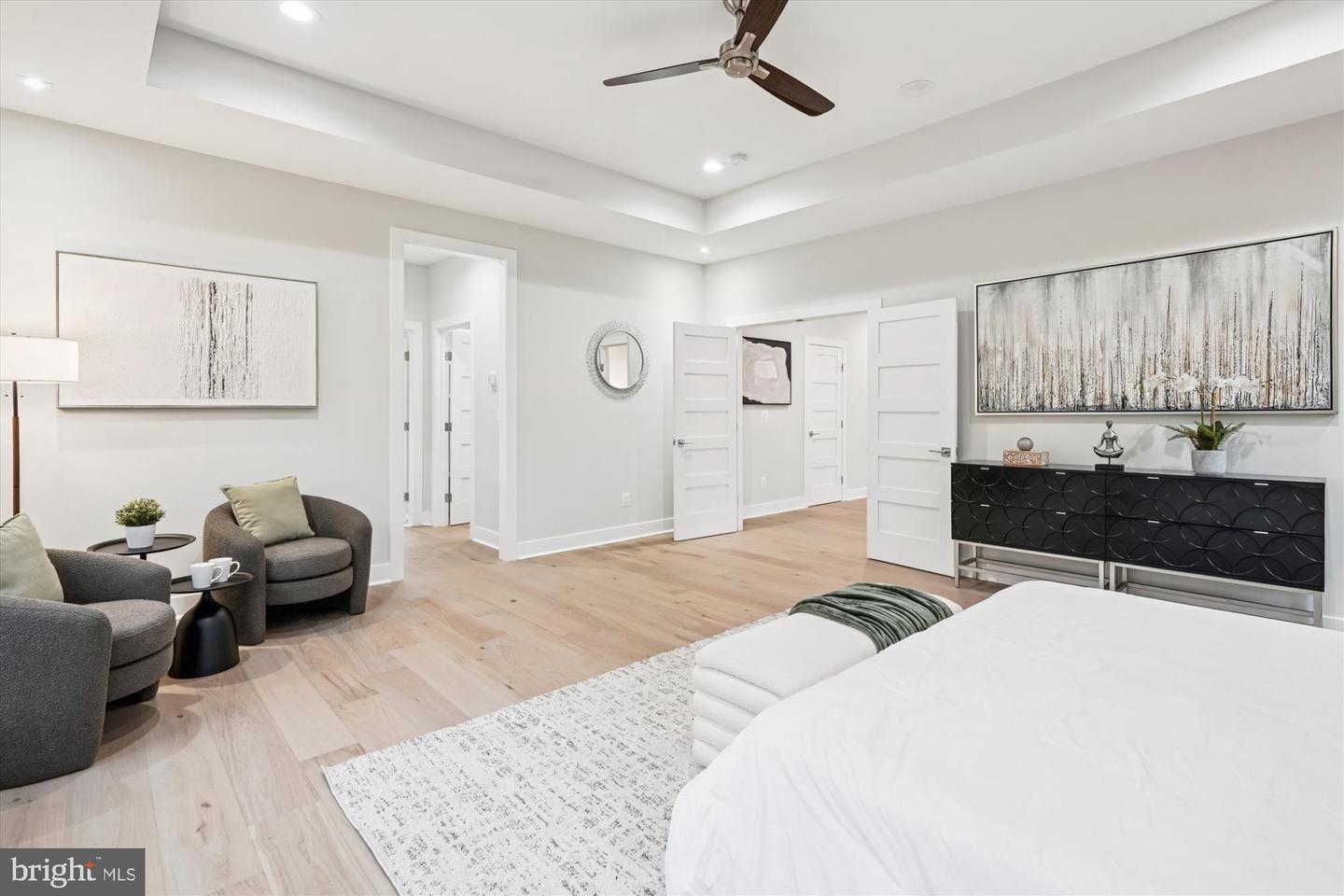 6707 HALLWOOD AVE, FALLS CHURCH, Virginia 22046, 6 Bedrooms Bedrooms, ,6 BathroomsBathrooms,Residential,For sale,6707 HALLWOOD AVE,VAFX2290406 MLS # VAFX2290406 6707 HALLWOOD AVE, FALLS CHURCH, Virginia 22046, 6 Bedrooms Bedrooms, ,6 BathroomsBathrooms,Residential,For sale,6707 HALLWOOD AVE,VAFX2290406 MLS # VAFX2290406