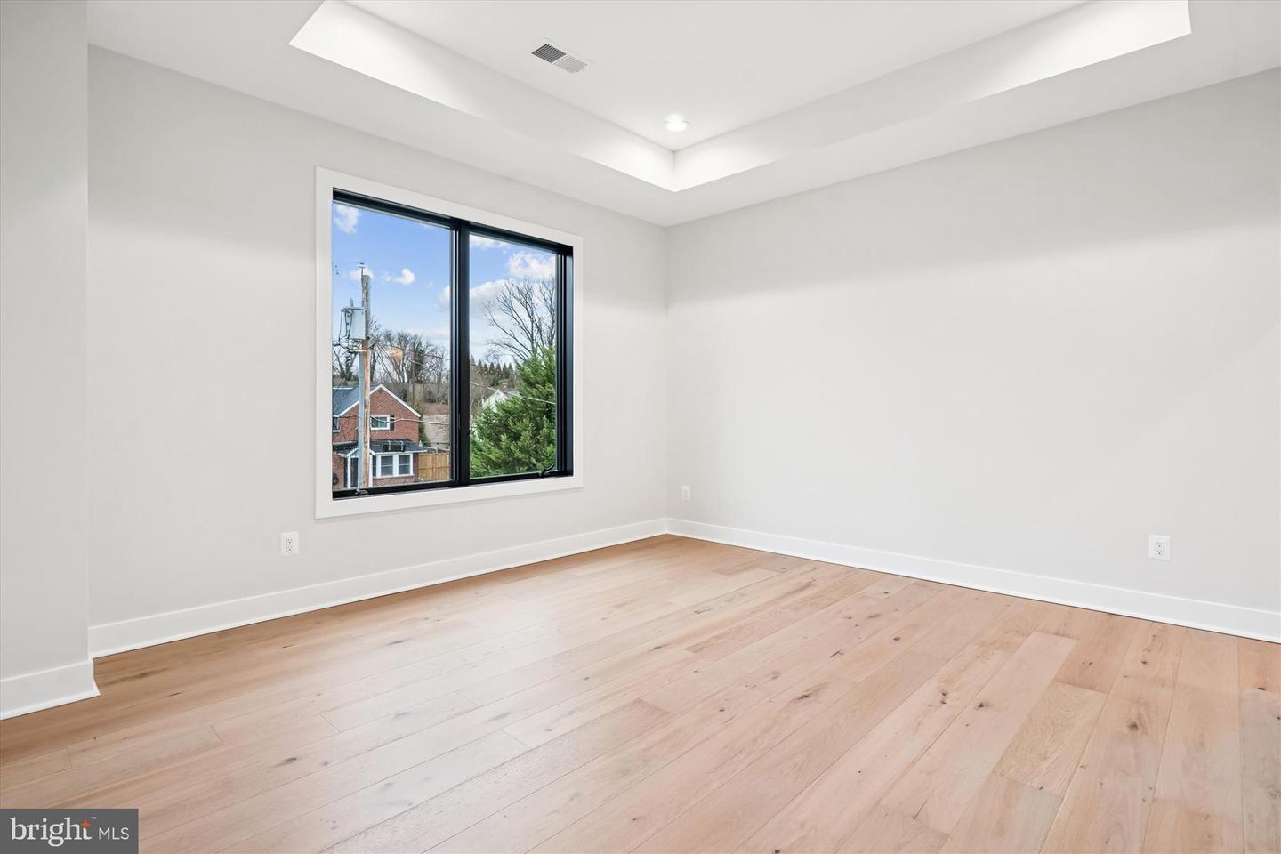 6707 HALLWOOD AVE, FALLS CHURCH, Virginia 22046, 6 Bedrooms Bedrooms, ,6 BathroomsBathrooms,Residential,For sale,6707 HALLWOOD AVE,VAFX2290406 MLS # VAFX2290406 6707 HALLWOOD AVE, FALLS CHURCH, Virginia 22046, 6 Bedrooms Bedrooms, ,6 BathroomsBathrooms,Residential,For sale,6707 HALLWOOD AVE,VAFX2290406 MLS # VAFX2290406