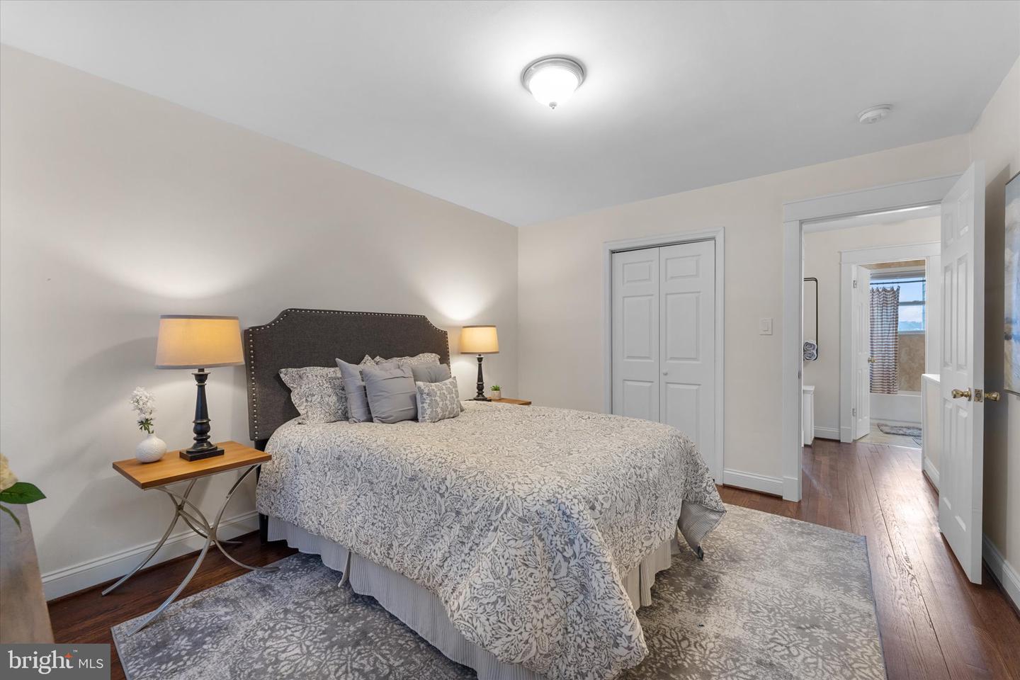 1527 K ST SE, WASHINGTON, District Of Columbia 20003, 2 Bedrooms Bedrooms, ,1 BathroomBathrooms,Residential,For sale,1527 K ST SE,DCDC2245656 MLS # DCDC2245656