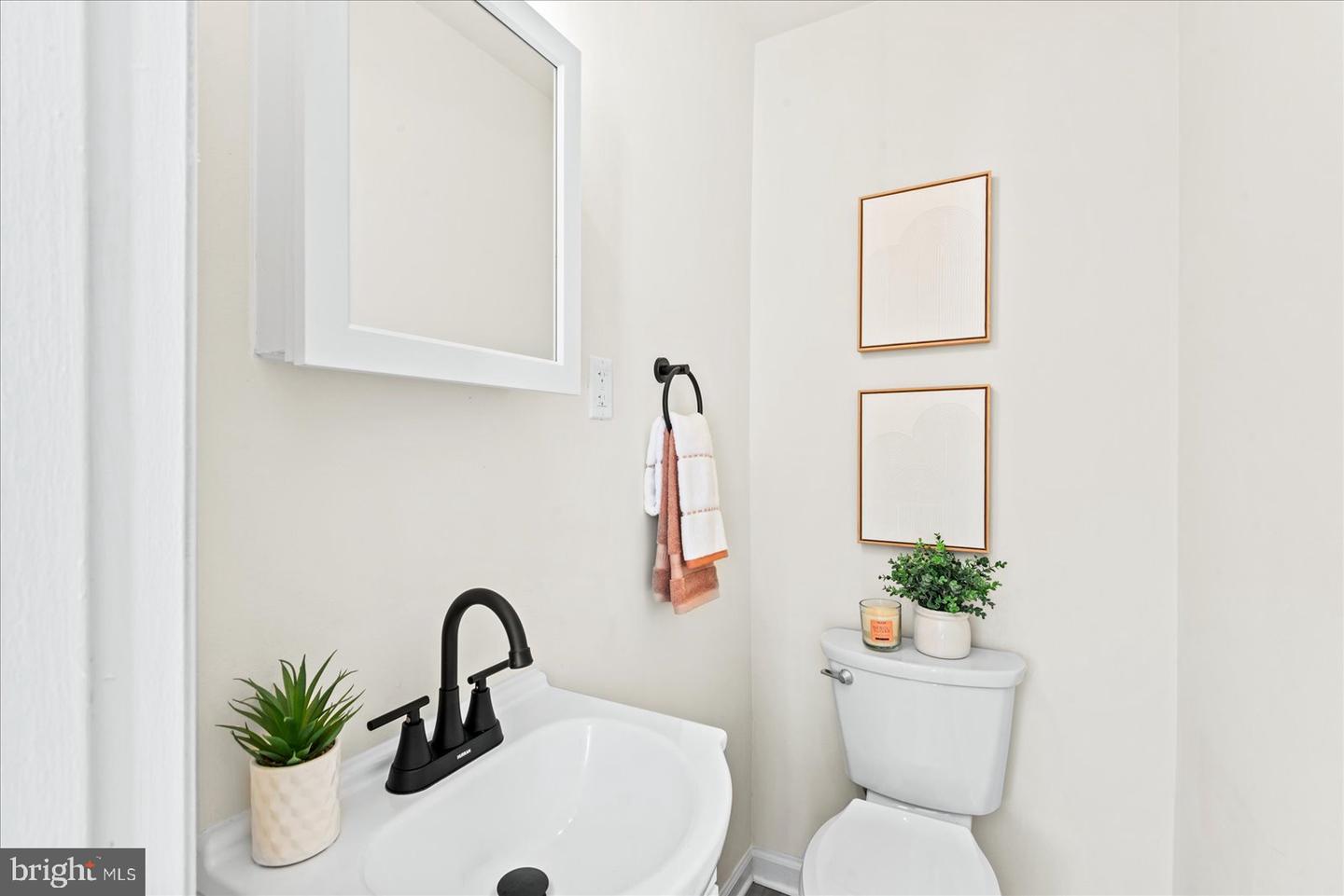 14535 DRY BRIDGE RD, RUTHER GLEN, Virginia 22546, 3 Bedrooms Bedrooms, ,1 BathroomBathrooms,Residential,For sale,14535 DRY BRIDGE RD,VACV2009534 MLS # VACV2009534