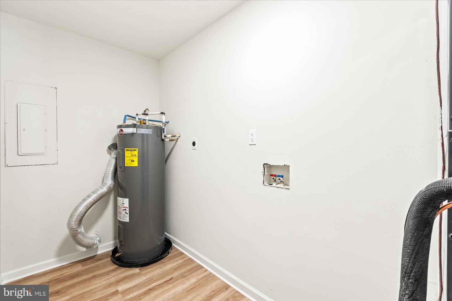 14535 DRY BRIDGE RD, RUTHER GLEN, Virginia 22546, 3 Bedrooms Bedrooms, ,1 BathroomBathrooms,Residential,For sale,14535 DRY BRIDGE RD,VACV2009534 MLS # VACV2009534