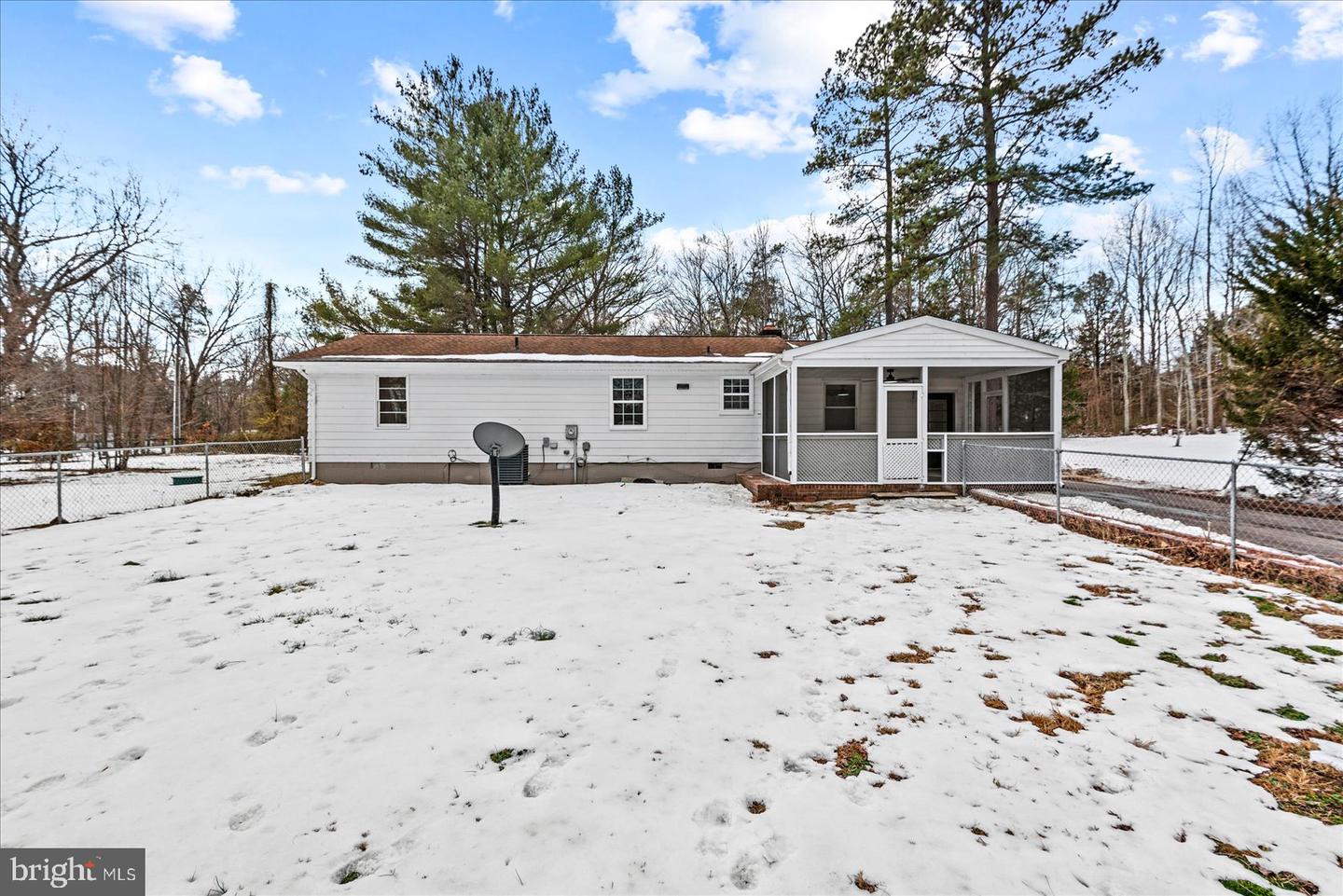 14535 DRY BRIDGE RD, RUTHER GLEN, Virginia 22546, 3 Bedrooms Bedrooms, ,1 BathroomBathrooms,Residential,For sale,14535 DRY BRIDGE RD,VACV2009534 MLS # VACV2009534