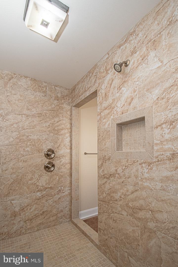 213 WOODROW RD, WINCHESTER, Virginia 22602, 3 Bedrooms Bedrooms, ,2 BathroomsBathrooms,Residential,For sale,213 WOODROW RD,VAFV2039552 MLS # VAFV2039552