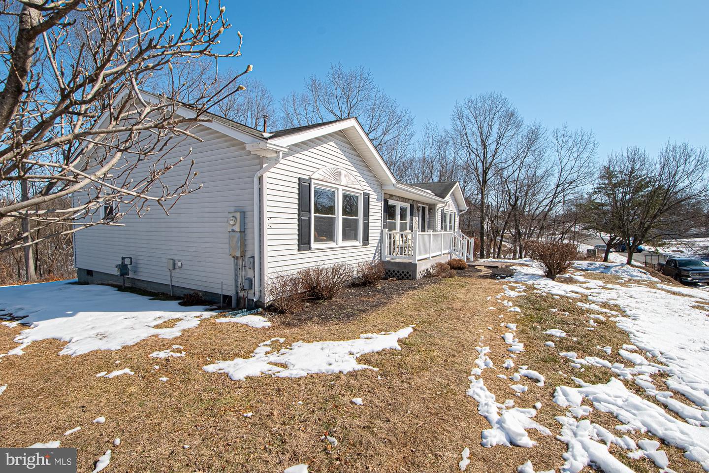 213 WOODROW RD, WINCHESTER, Virginia 22602, 3 Bedrooms Bedrooms, ,2 BathroomsBathrooms,Residential,For sale,213 WOODROW RD,VAFV2039552 MLS # VAFV2039552