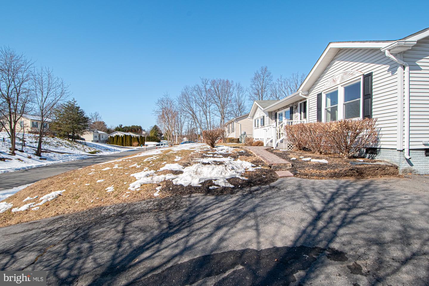 213 WOODROW RD, WINCHESTER, Virginia 22602, 3 Bedrooms Bedrooms, ,2 BathroomsBathrooms,Residential,For sale,213 WOODROW RD,VAFV2039552 MLS # VAFV2039552