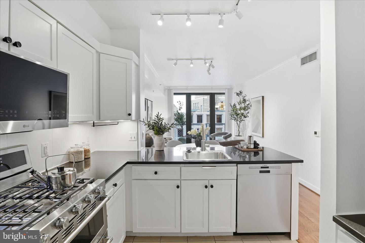 631 D ST NW #1227, WASHINGTON, District Of Columbia 20004, 1 Bedroom Bedrooms, ,1 BathroomBathrooms,Residential,For sale,631 D ST NW #1227,DCDC2245826 MLS # DCDC2245826