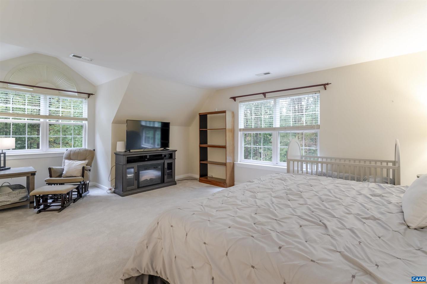 240 OAKMONT DR, GORDONSVILLE, Virginia 22942, 4 Bedrooms Bedrooms, ,2 BathroomsBathrooms,Residential,For sale,240 OAKMONT DR,673244 MLS # 673244