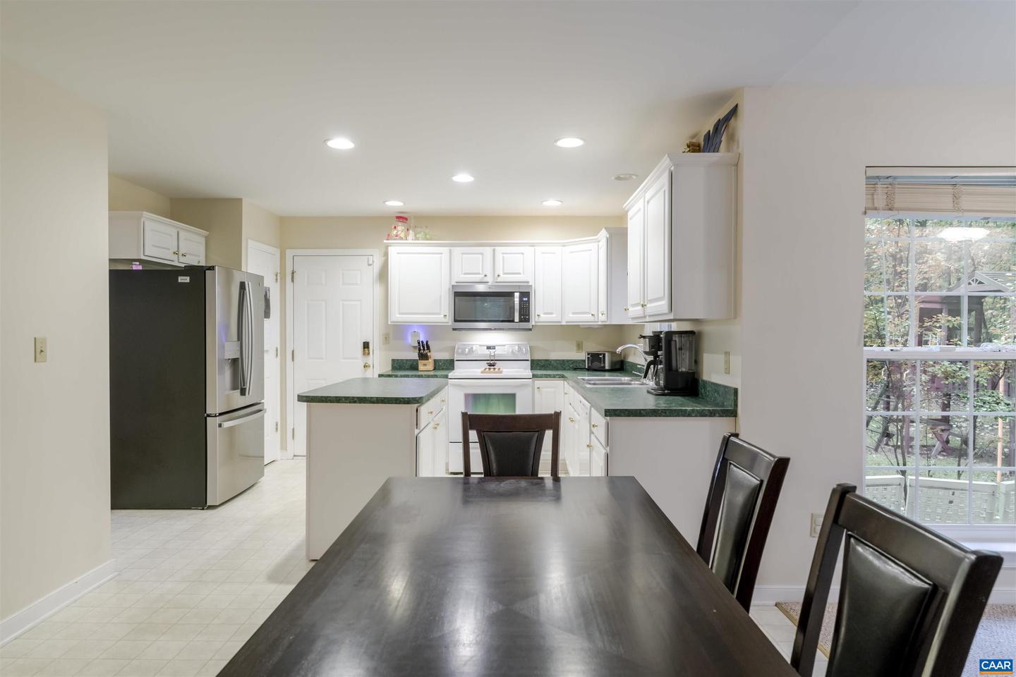 240 OAKMONT DR, GORDONSVILLE, Virginia 22942, 4 Bedrooms Bedrooms, ,2 BathroomsBathrooms,Residential,For sale,240 OAKMONT DR,673244 MLS # 673244