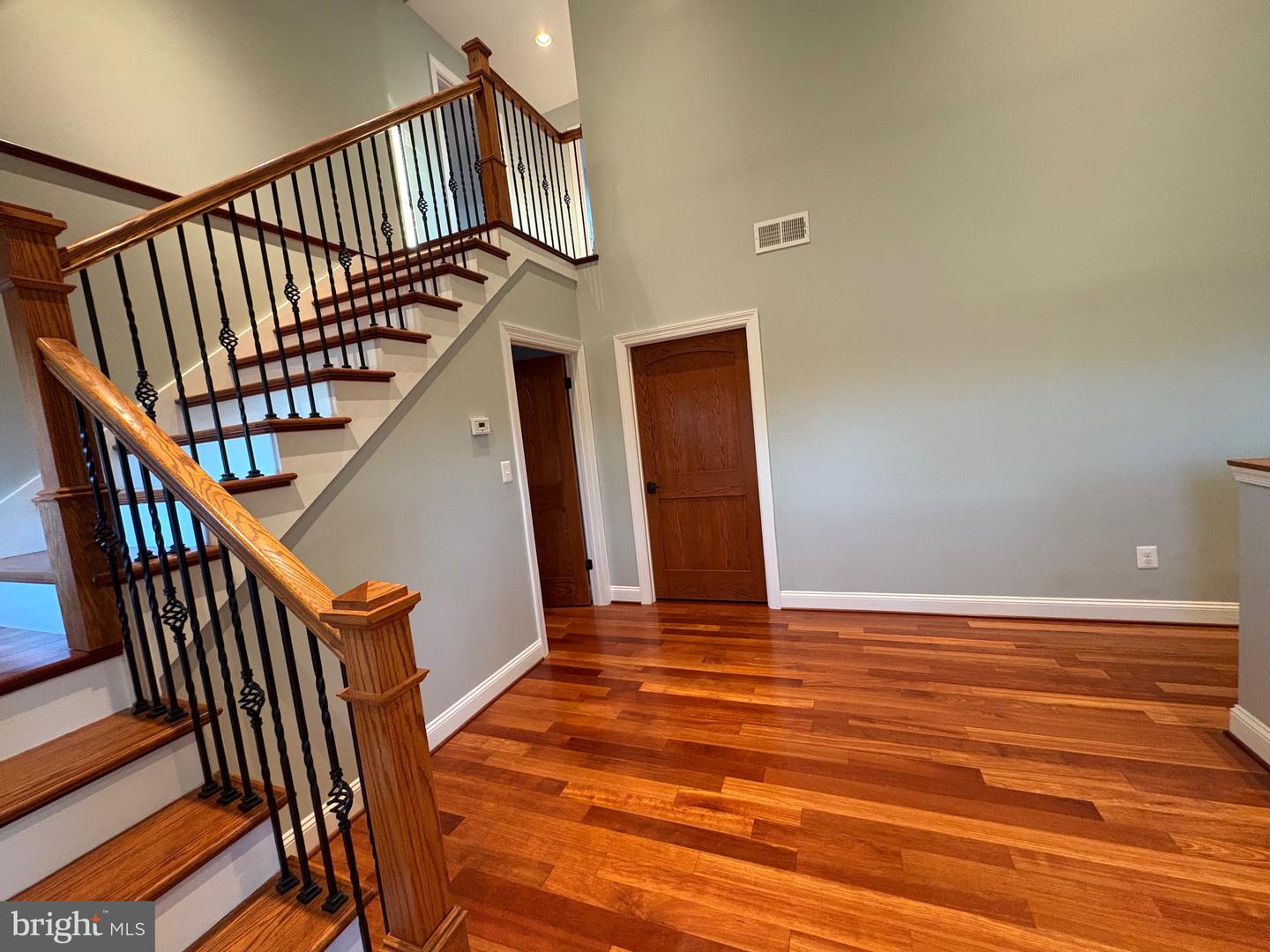 S KENWOOD STREET #2445, ARLINGTON, Virginia 22206, 7 Bedrooms Bedrooms, 7 Rooms Rooms,5 BathroomsBathrooms,Residential,For sale,S KENWOOD STREET #2445,VAAR2064470 MLS # VAAR2064470