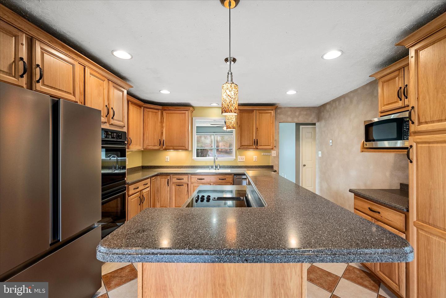 66 HIGHLAND PARK LN, FRONT ROYAL, Virginia 22630, 4 Bedrooms Bedrooms, 5 Rooms Rooms,4 BathroomsBathrooms,Residential,For sale,66 HIGHLAND PARK LN,VAWR2012700 MLS # VAWR2012700