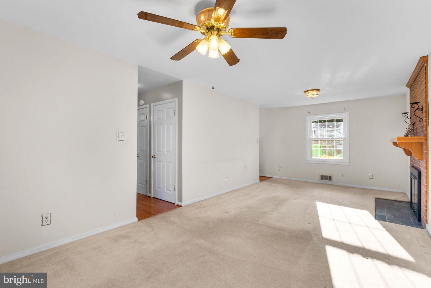 6219 THORNWOOD DR, ALEXANDRIA, Virginia 22310, 4 Bedrooms Bedrooms, ,2 BathroomsBathrooms,Residential,For sale,6219 THORNWOOD DR,VAFX2282356 MLS # VAFX2282356