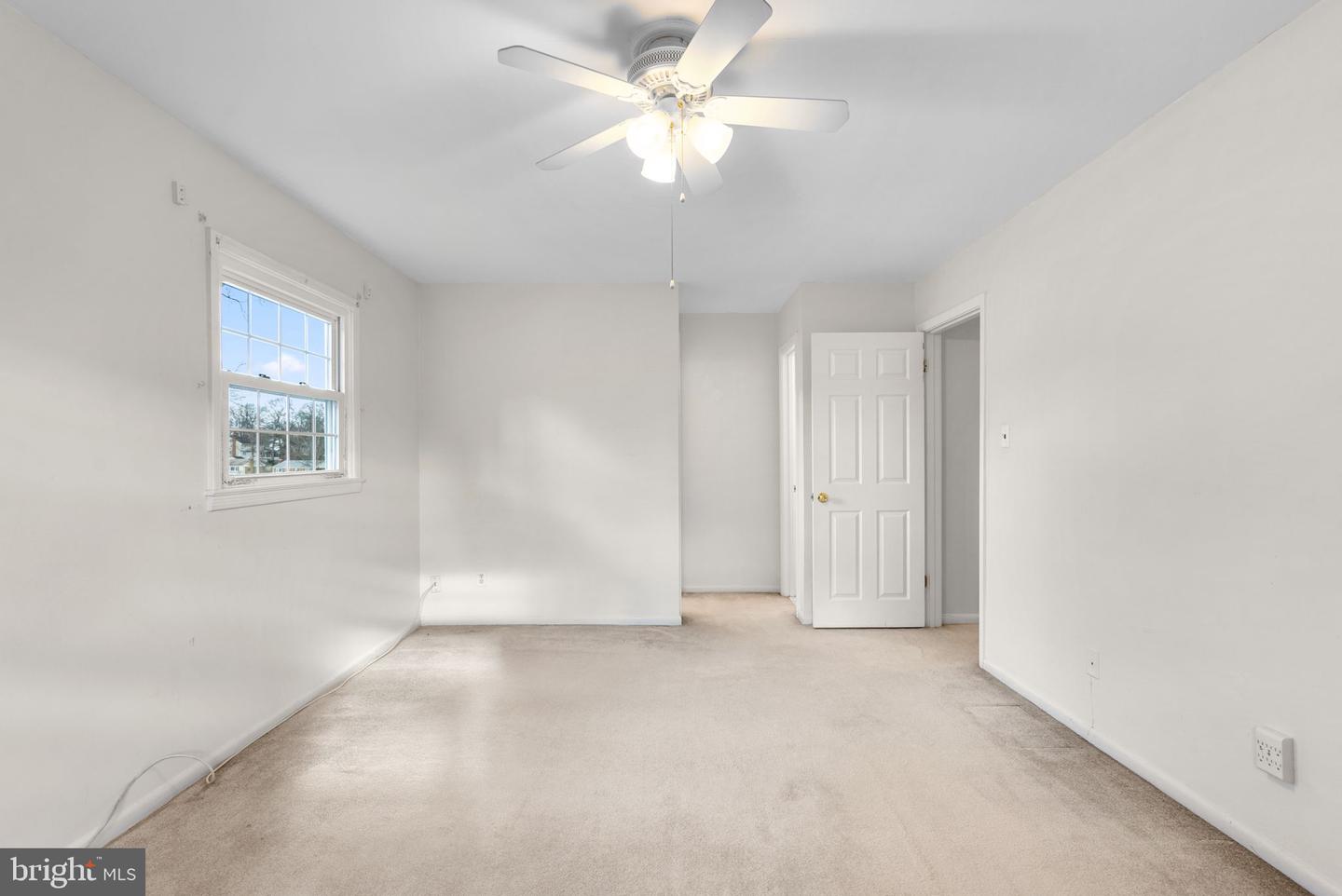 6219 THORNWOOD DR, ALEXANDRIA, Virginia 22310, 4 Bedrooms Bedrooms, ,2 BathroomsBathrooms,Residential,For sale,6219 THORNWOOD DR,VAFX2282356 MLS # VAFX2282356