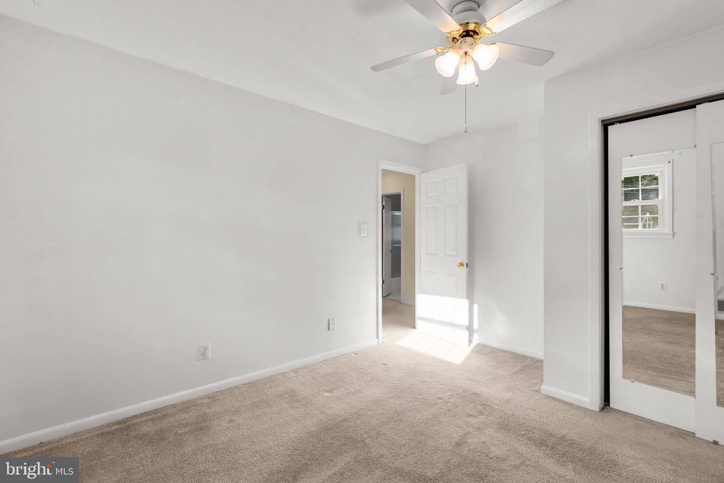 6219 THORNWOOD DR, ALEXANDRIA, Virginia 22310, 4 Bedrooms Bedrooms, ,2 BathroomsBathrooms,Residential,For sale,6219 THORNWOOD DR,VAFX2282356 MLS # VAFX2282356