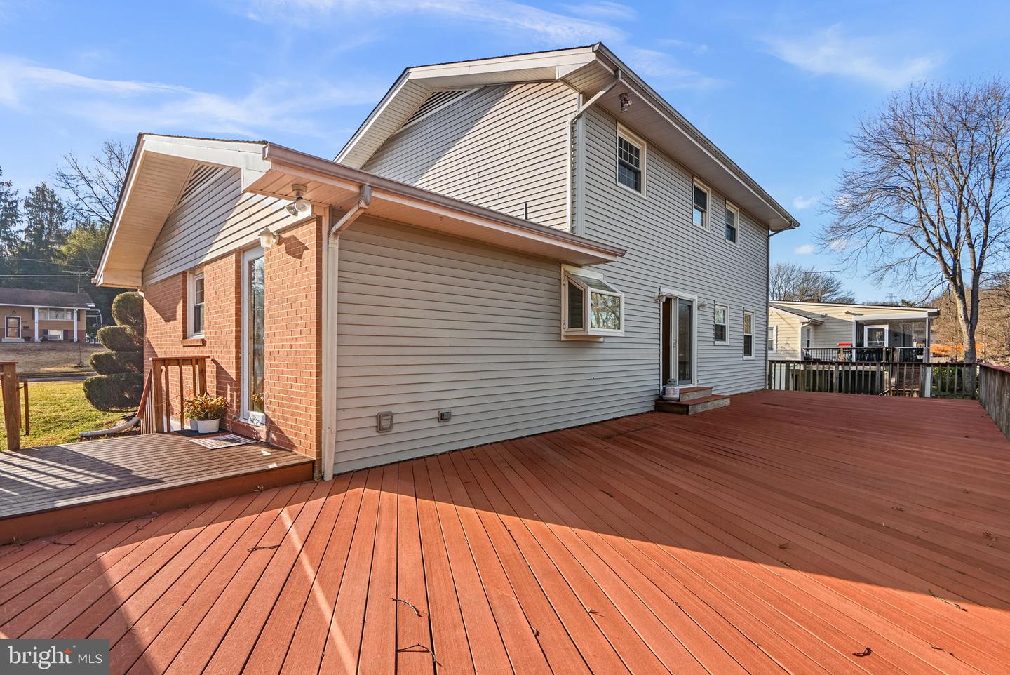 6219 THORNWOOD DR, ALEXANDRIA, Virginia 22310, 4 Bedrooms Bedrooms, ,2 BathroomsBathrooms,Residential,For sale,6219 THORNWOOD DR,VAFX2282356 MLS # VAFX2282356