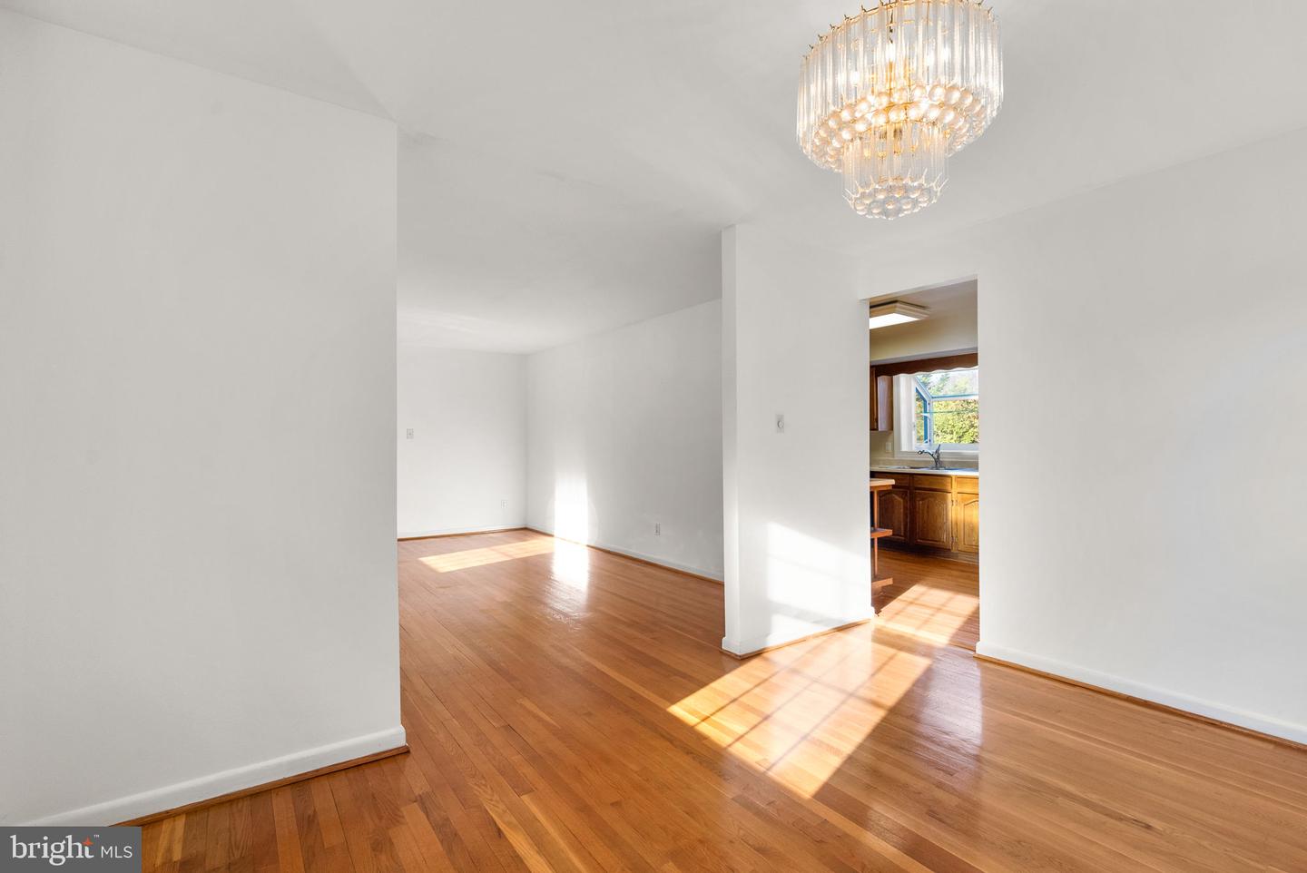 6219 THORNWOOD DR, ALEXANDRIA, Virginia 22310, 4 Bedrooms Bedrooms, ,2 BathroomsBathrooms,Residential,For sale,6219 THORNWOOD DR,VAFX2282356 MLS # VAFX2282356