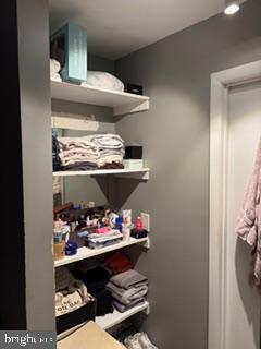 5598 SHADYBROOK DR, WOODBRIDGE, Virginia 22193, 4 Bedrooms Bedrooms, ,2 BathroomsBathrooms,Residential,For sale,5598 SHADYBROOK DR,VAPW2109564 MLS # VAPW2109564