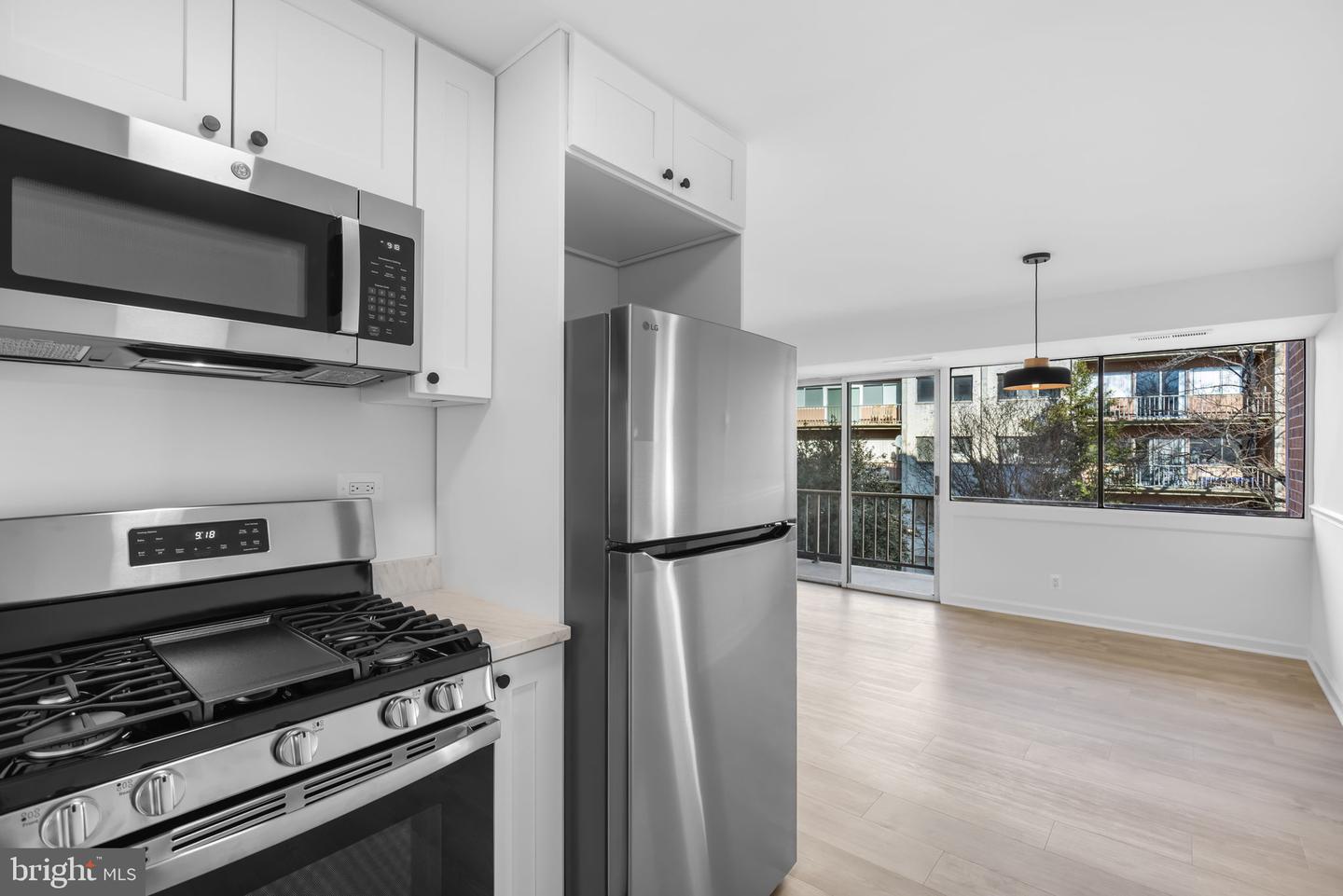 5851 QUANTRELL AVE #209, ALEXANDRIA, Virginia 22312, 1 Bedroom Bedrooms, ,1 BathroomBathrooms,Residential,For sale,5851 QUANTRELL AVE #209,VAAX2053230 MLS # VAAX2053230