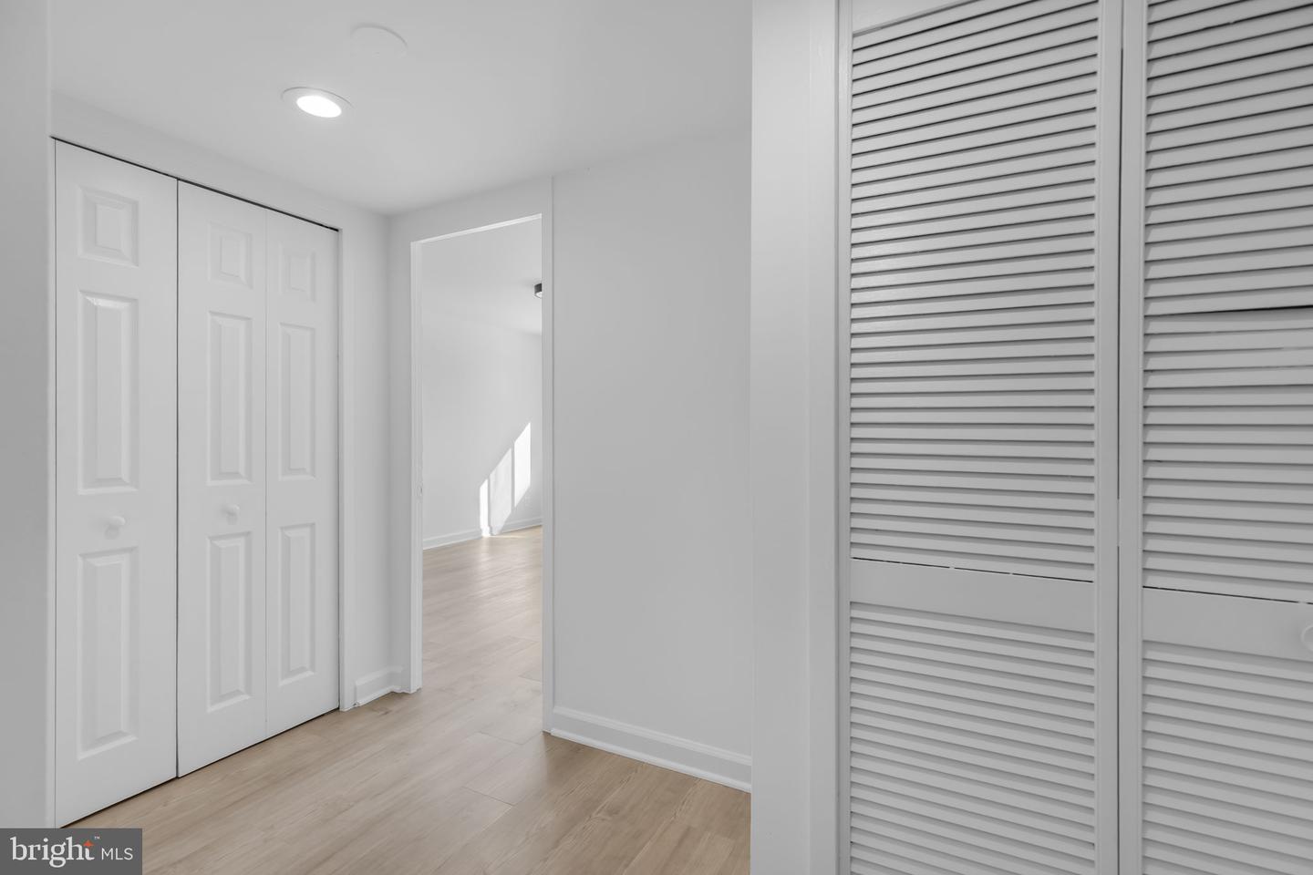 5851 QUANTRELL AVE #209, ALEXANDRIA, Virginia 22312, 1 Bedroom Bedrooms, ,1 BathroomBathrooms,Residential,For sale,5851 QUANTRELL AVE #209,VAAX2053230 MLS # VAAX2053230